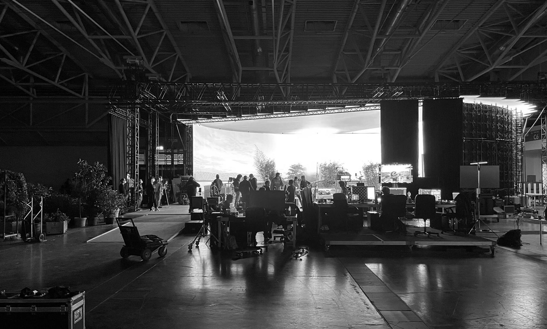 Film production services in Germany — virtual production LED volume stage with crew on set